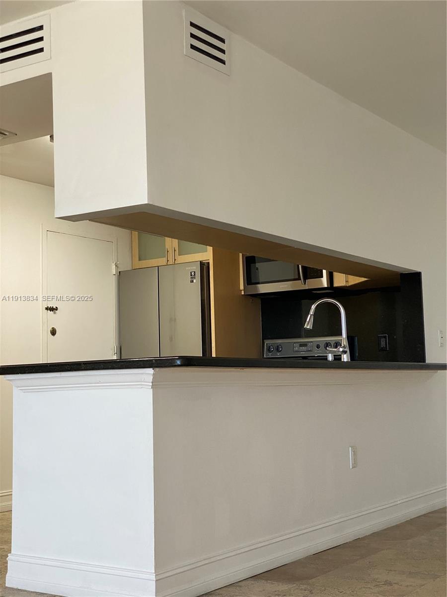 177 Ocean Lane Dr # 505