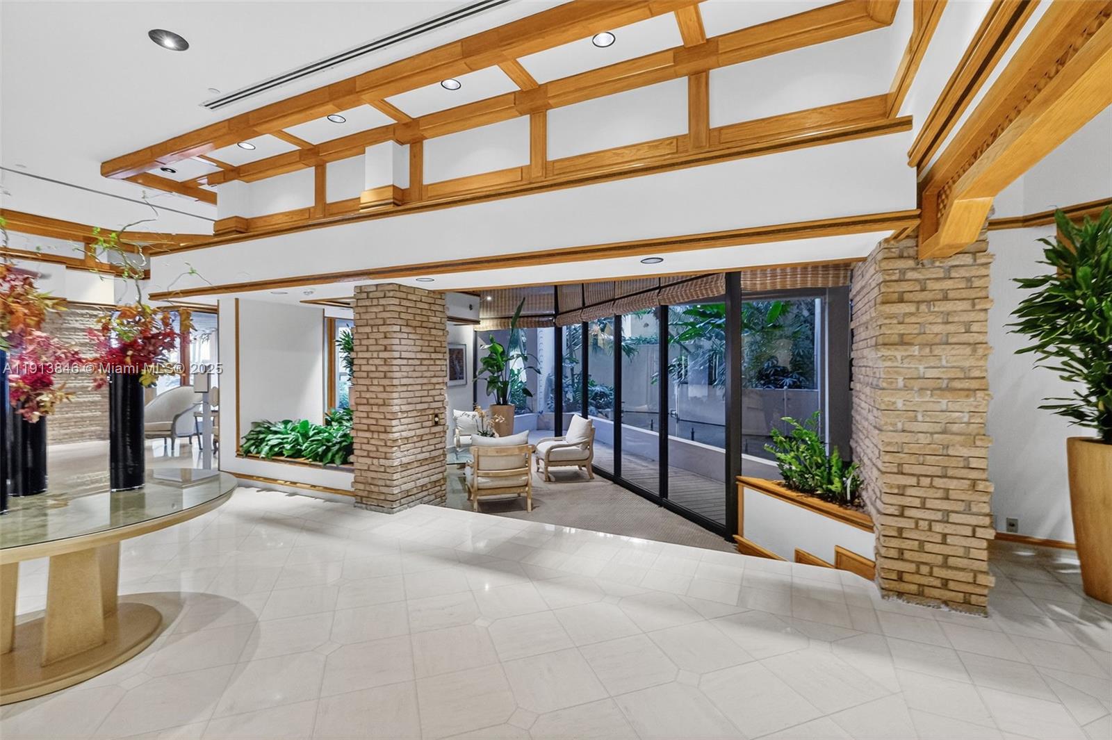 2 Grove Isle Dr # B1505