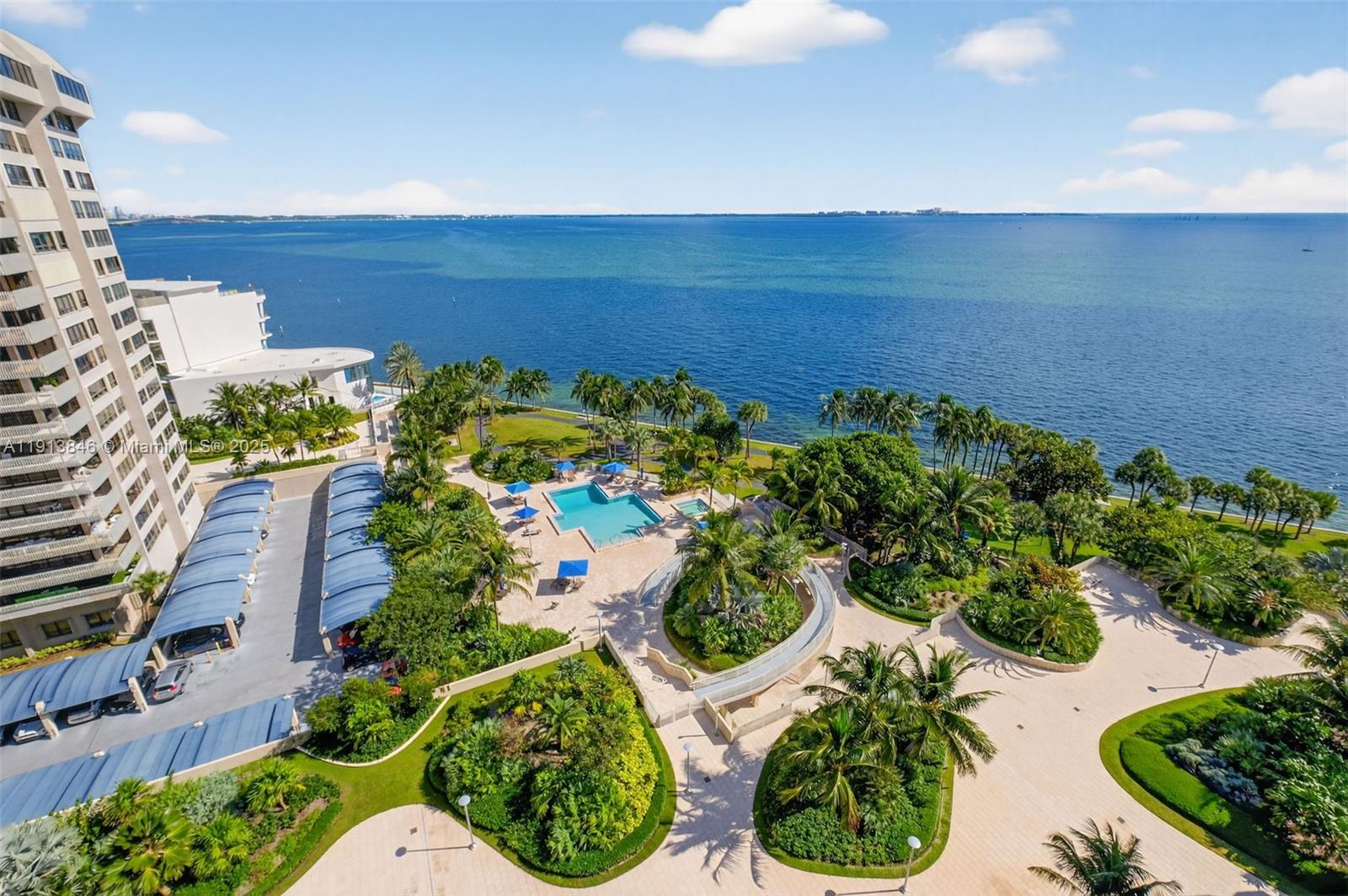 2 Grove Isle Dr # B1505