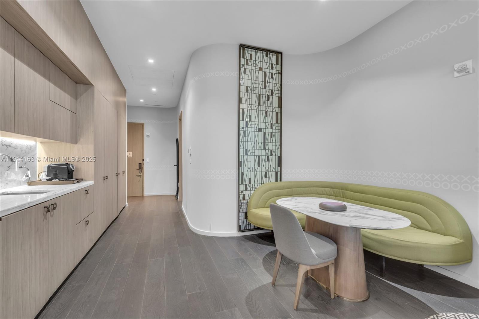 801 S Miami Ave Unit: 808