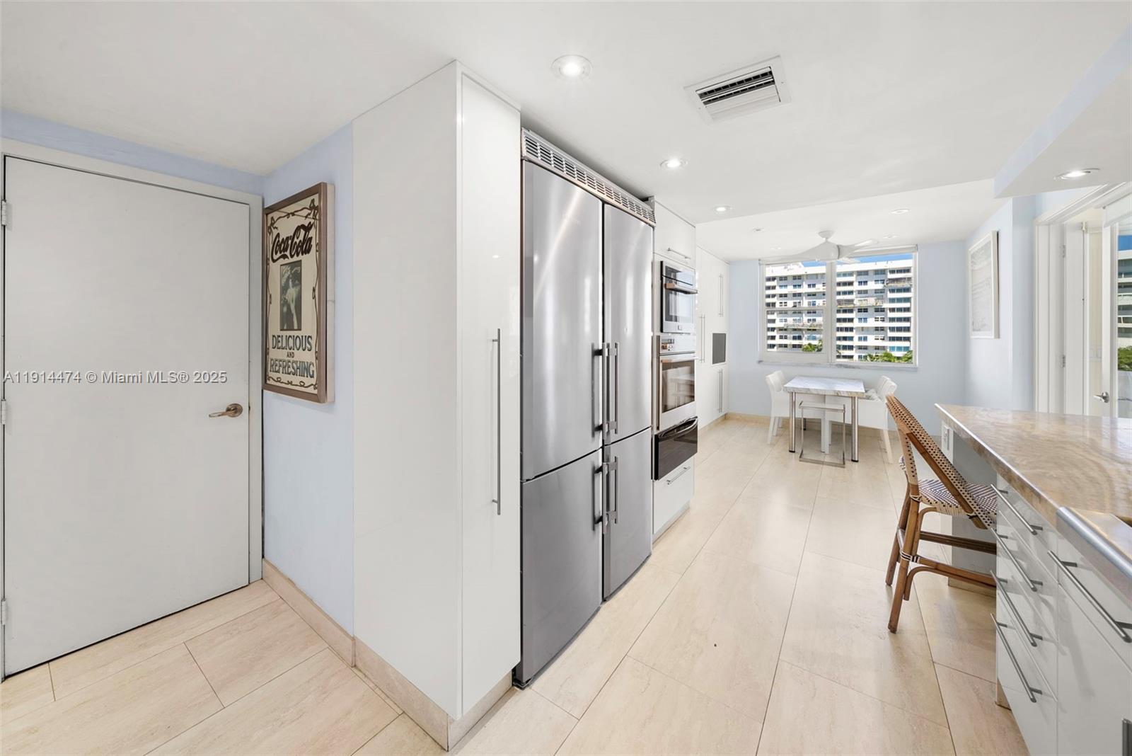 200 Ocean Lane Dr # 501