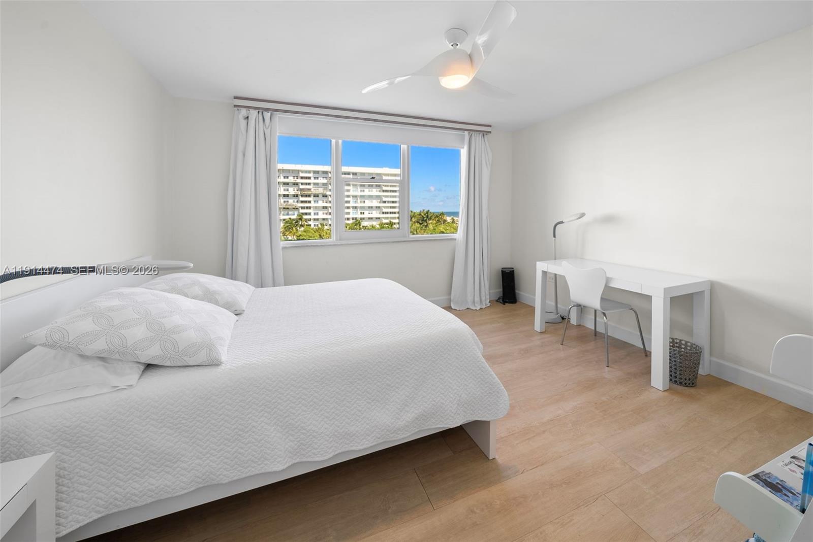 200 Ocean Lane Dr # 501