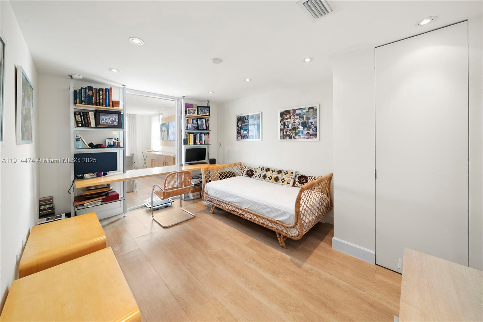 200 Ocean Lane Dr # 501