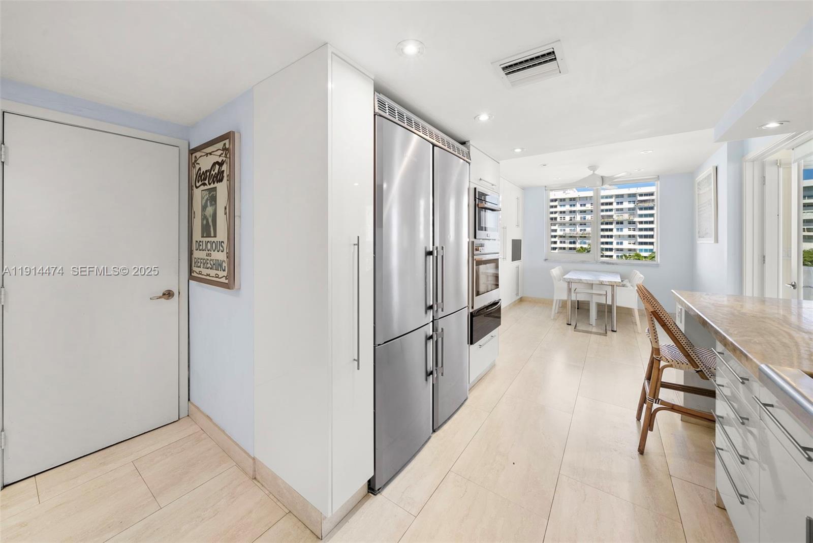 200 Ocean Lane Dr # 501