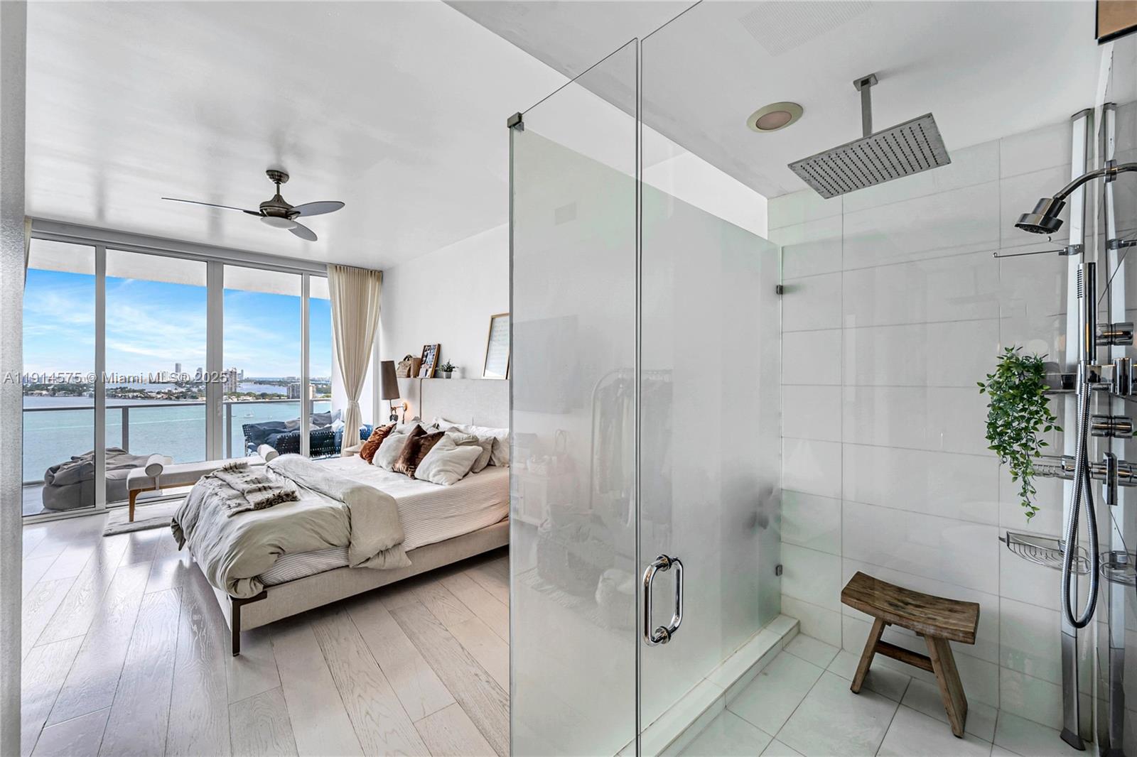 2020 N Bayshore Dr # 1906