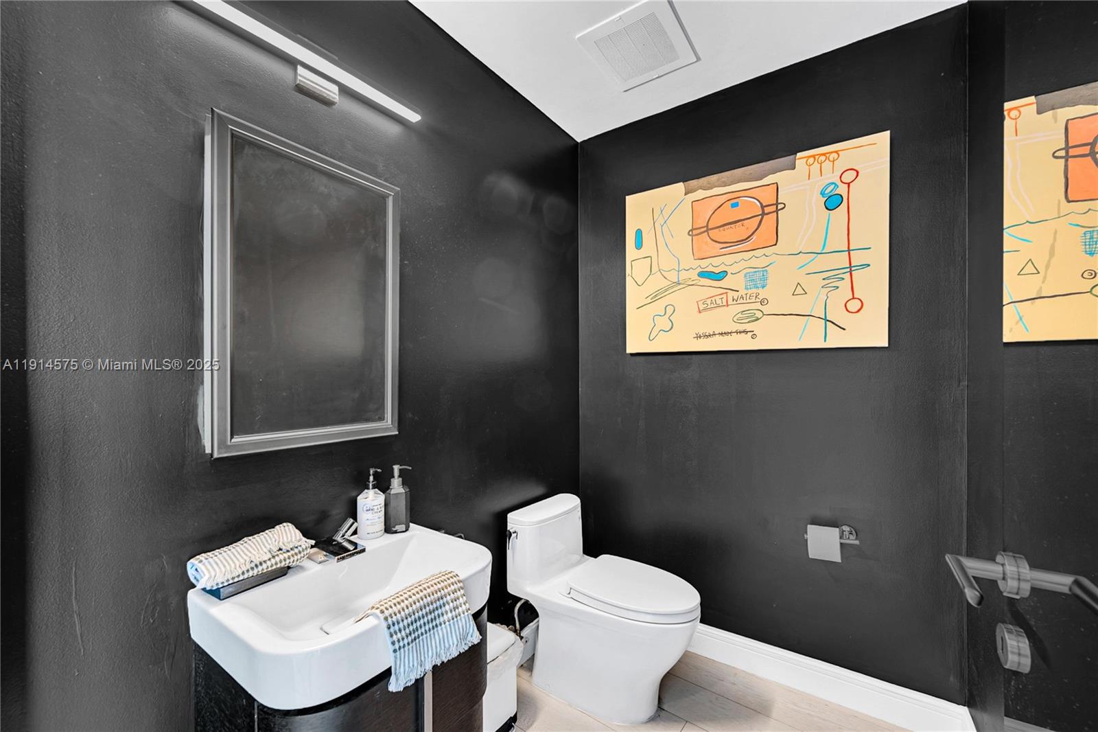 2020 N Bayshore Dr # 1906