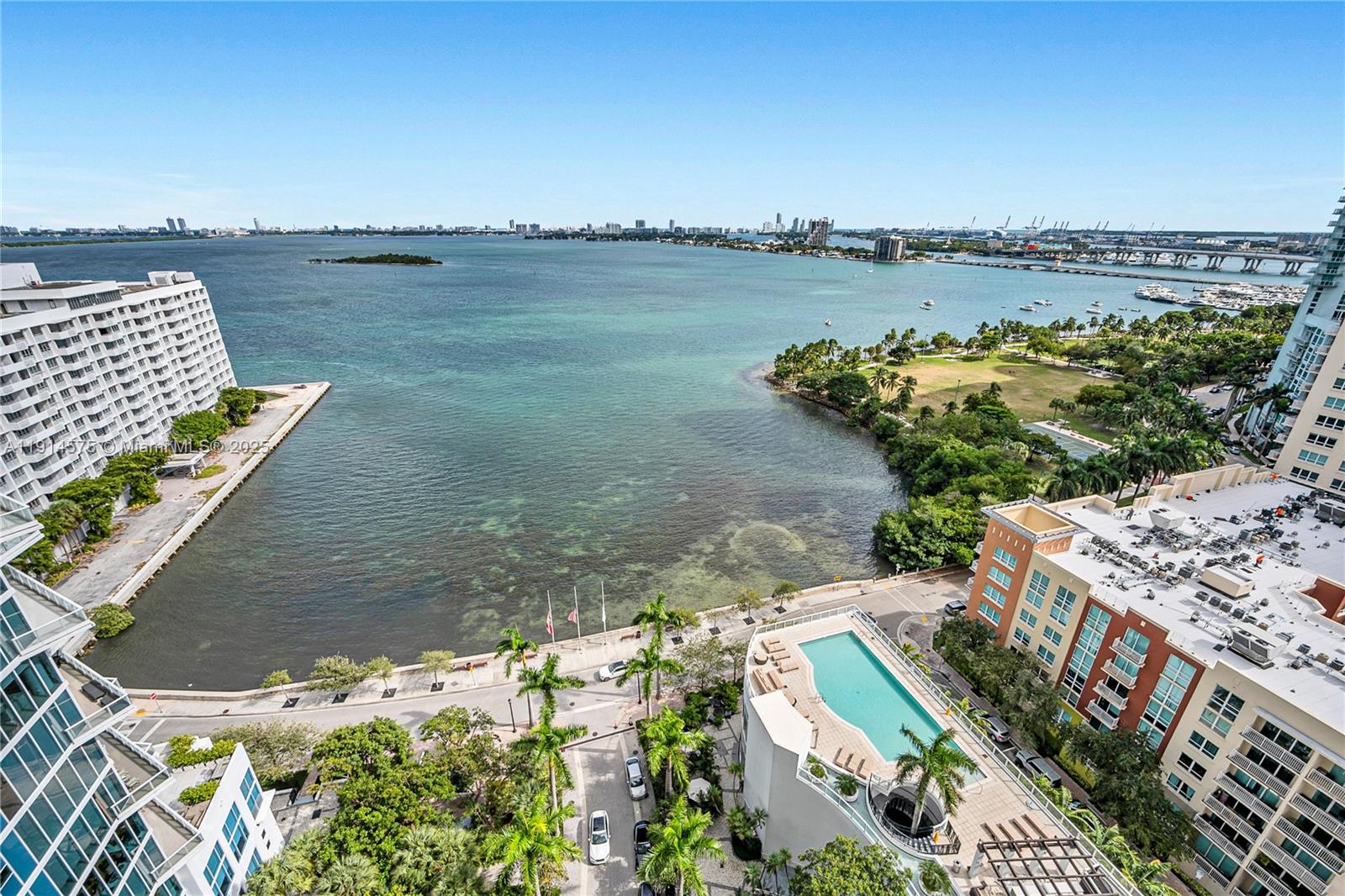 2020 N Bayshore Dr # 1906