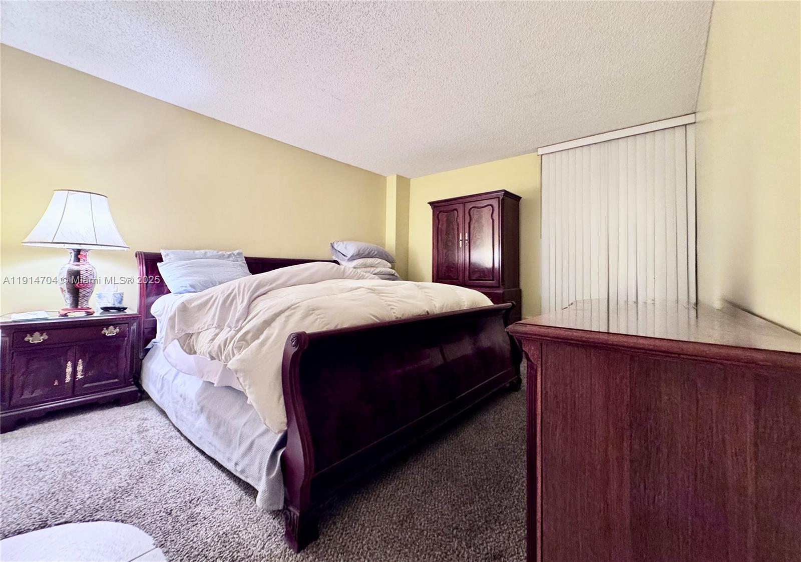 3475 N Country Club Dr # 610