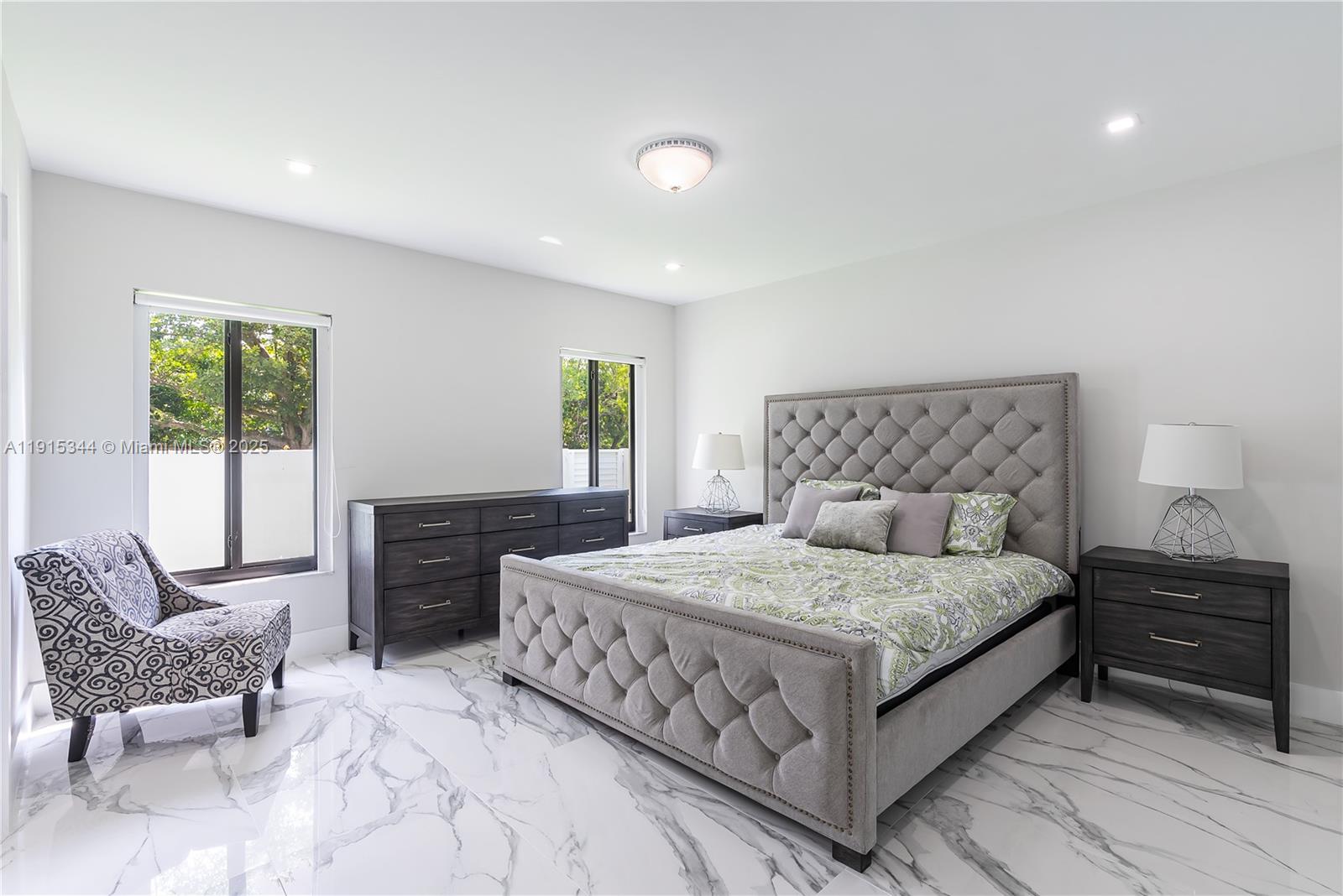 1600 Micanopy Ave