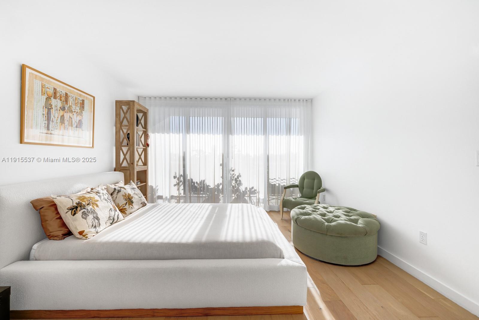 1800 Sunset Harbour Dr # 803