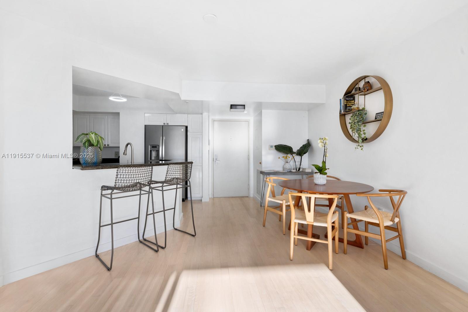 1800 Sunset Harbour Dr # 803