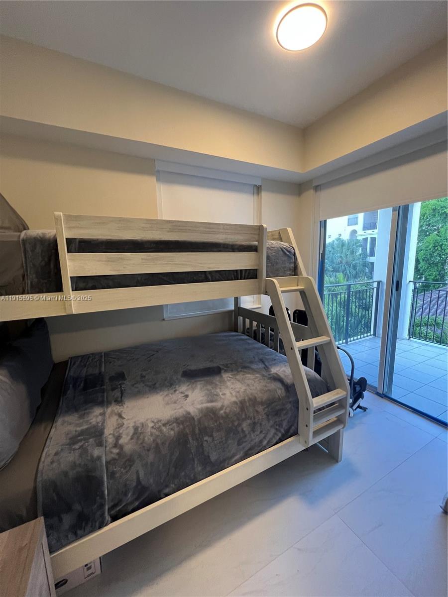 3900 Island Blvd # B308