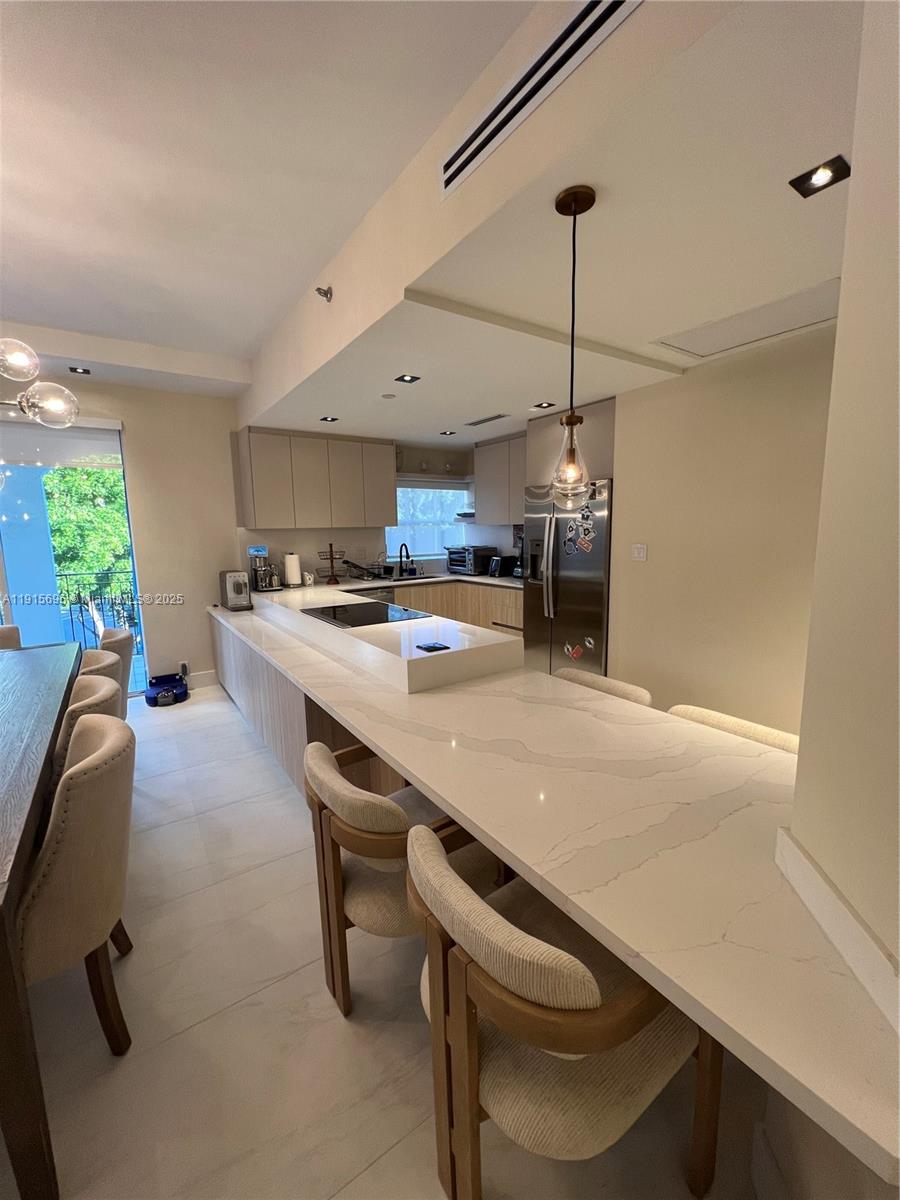 3900 Island Blvd # B308