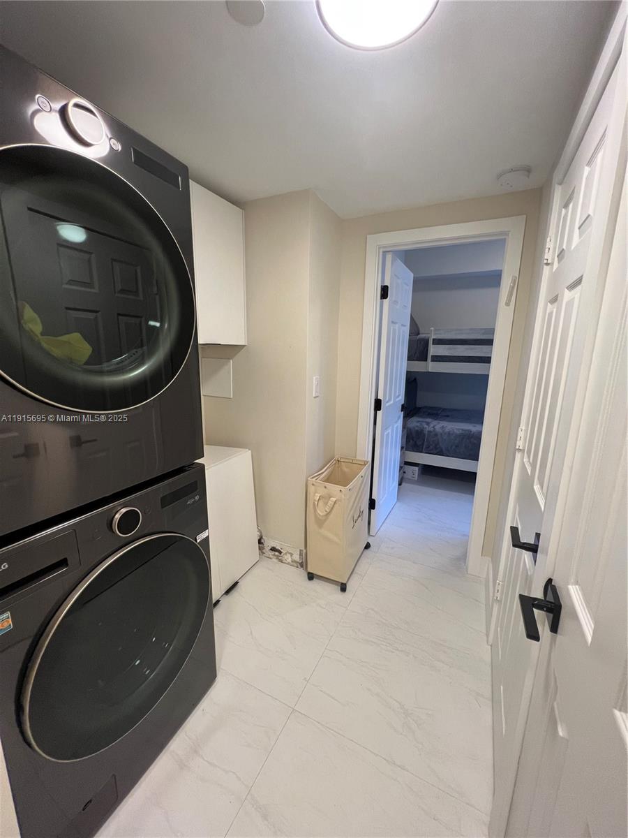 3900 Island Blvd # B308