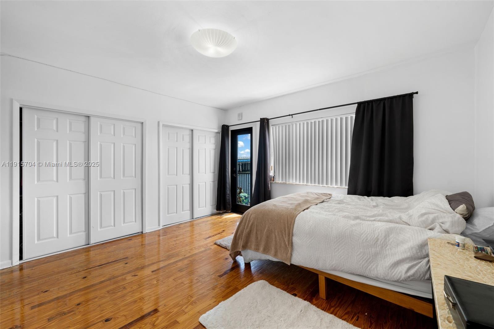 7845 NE Bayshore Ct # 10