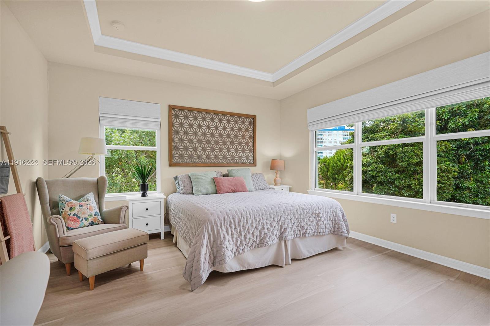 3936 Mahogany Ln