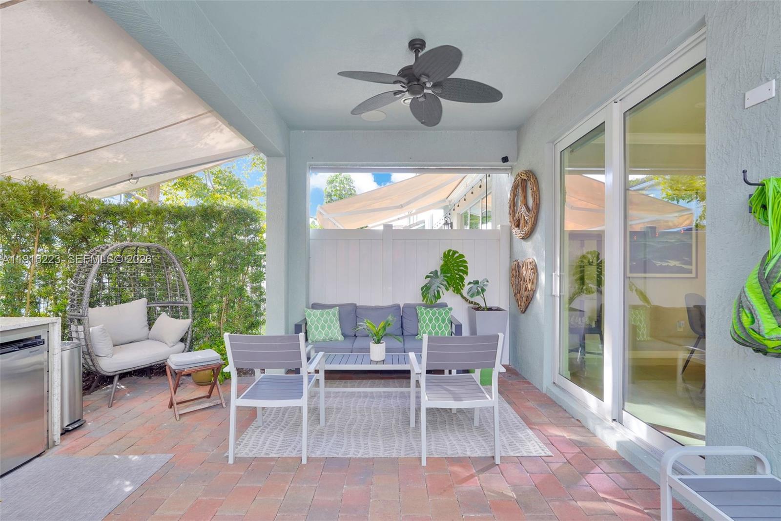 3936 Mahogany Ln