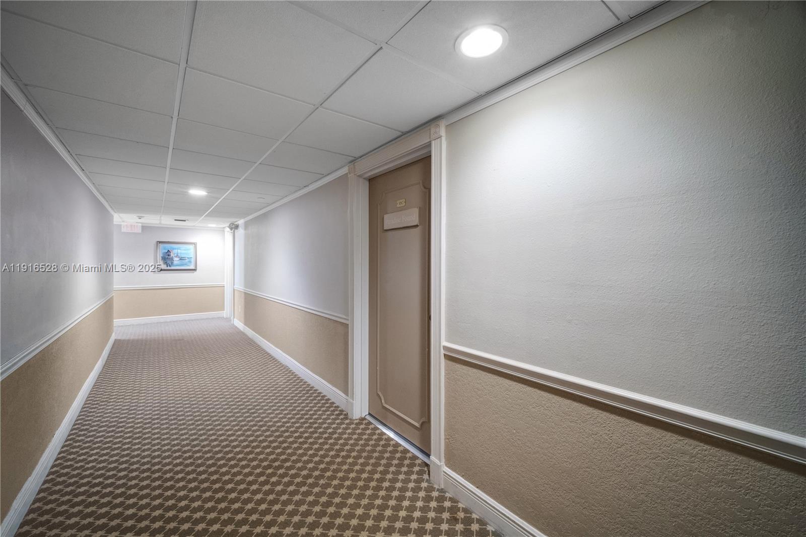 77 Crandon Blvd # 10C