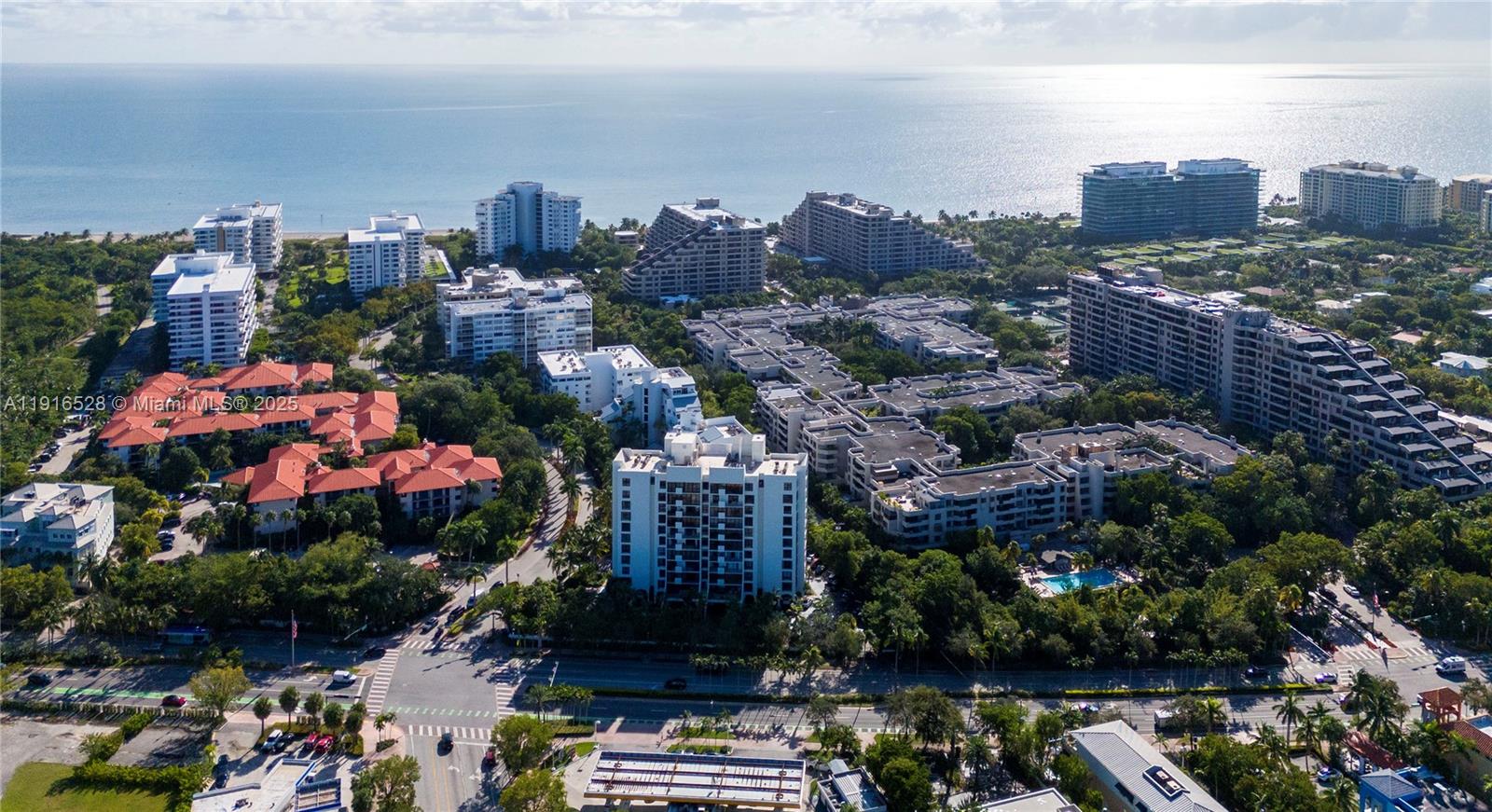 77 Crandon Blvd # 10C