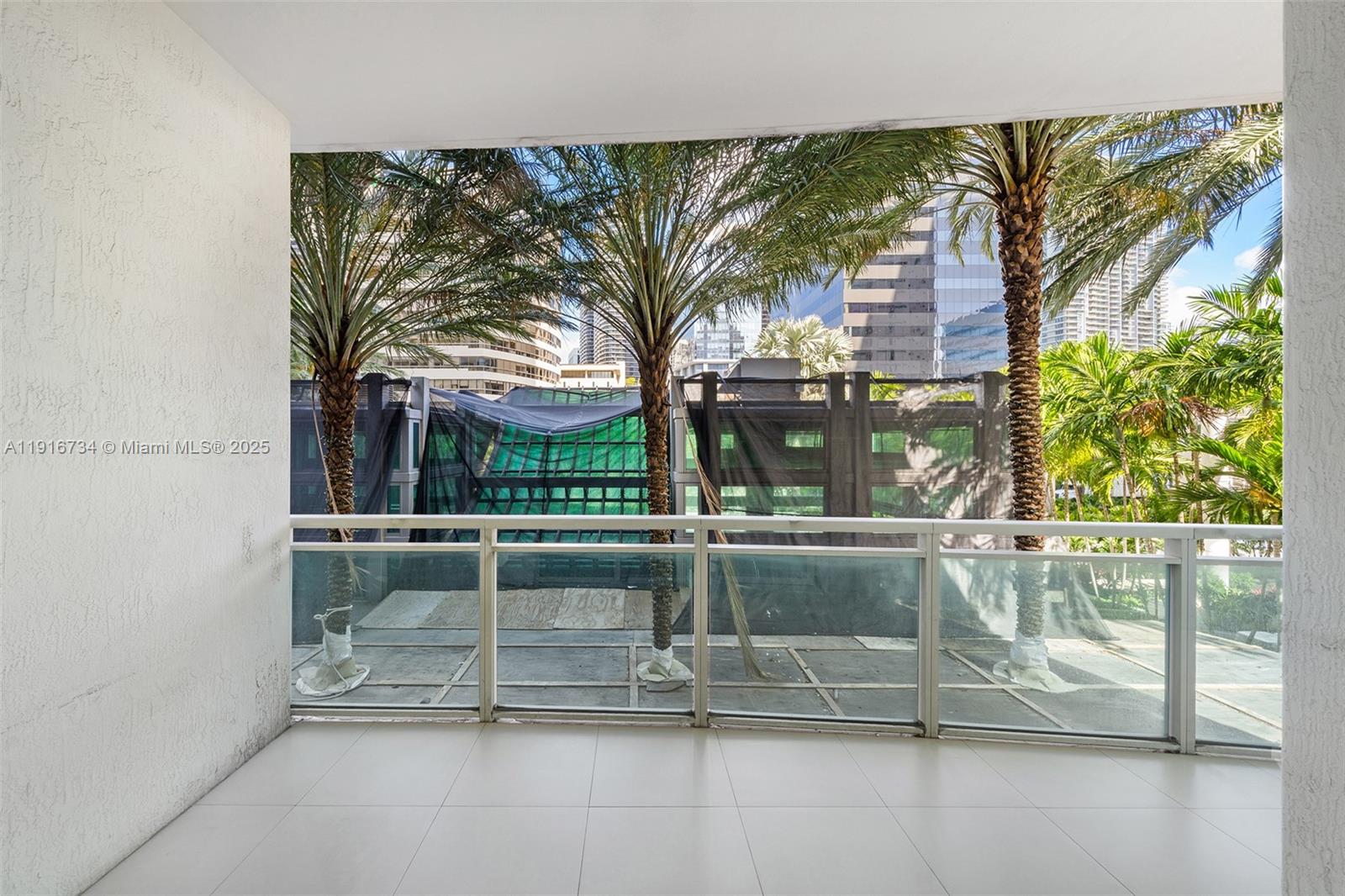 950 Brickell Bay Dr # 200