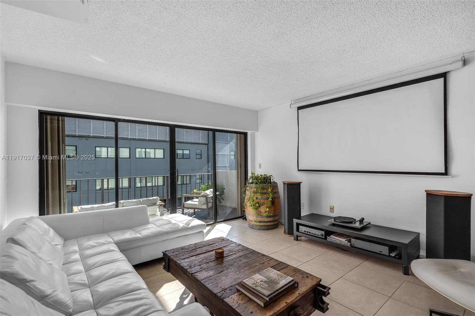 575 Crandon Blvd # 504