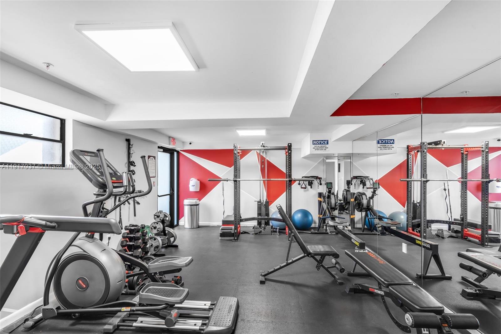 575 Crandon Blvd # 504