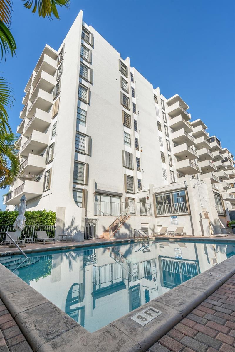 575 Crandon Blvd # 504