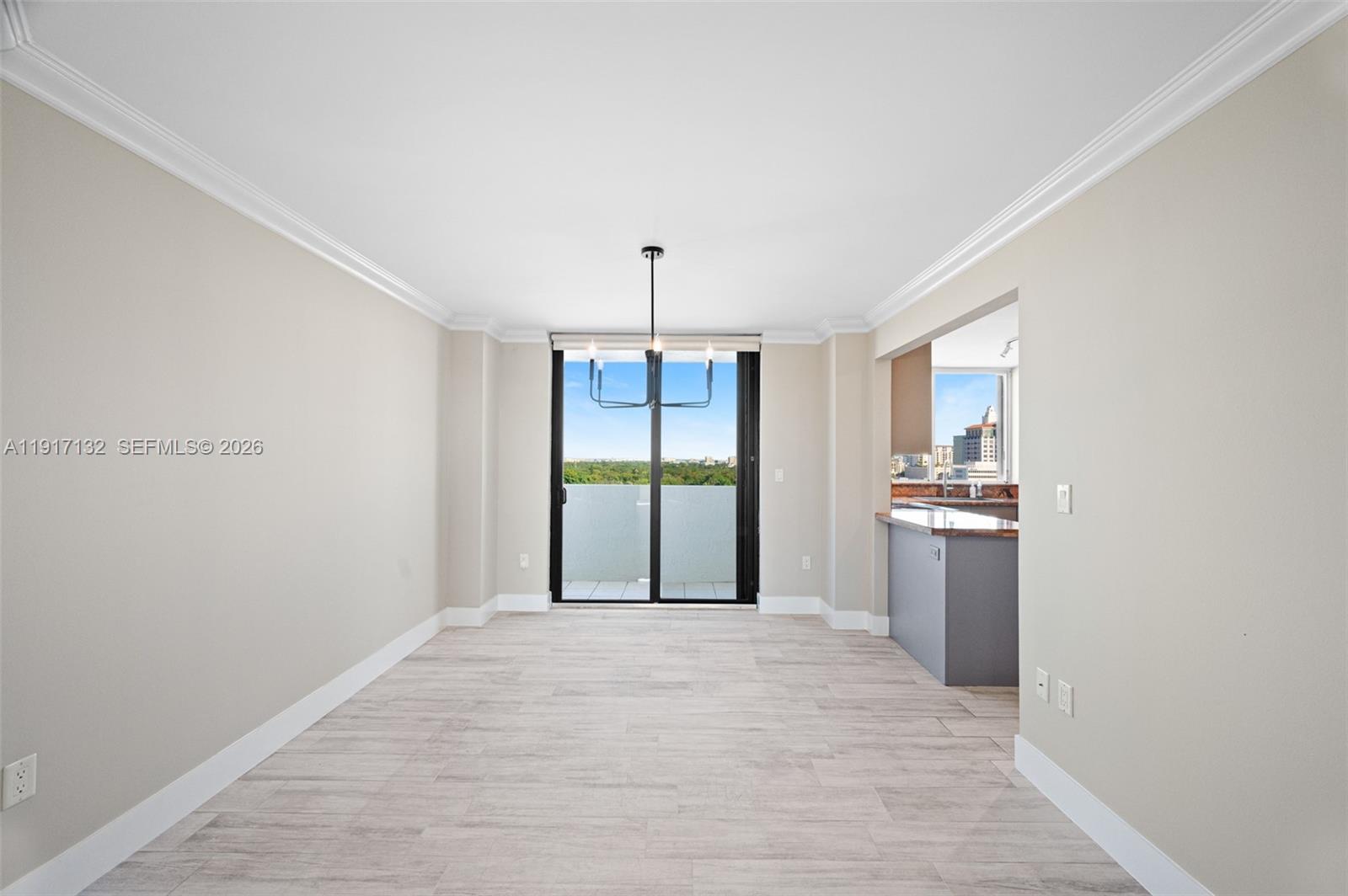 441 Valencia Ave # 1201
