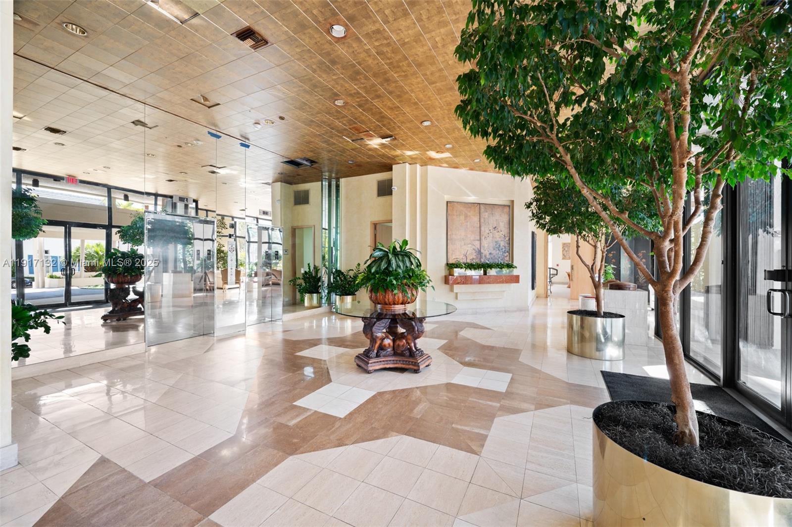 441 Valencia Ave # 1201