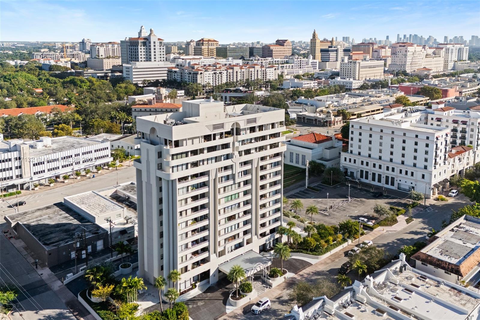 441 Valencia Ave # 1201