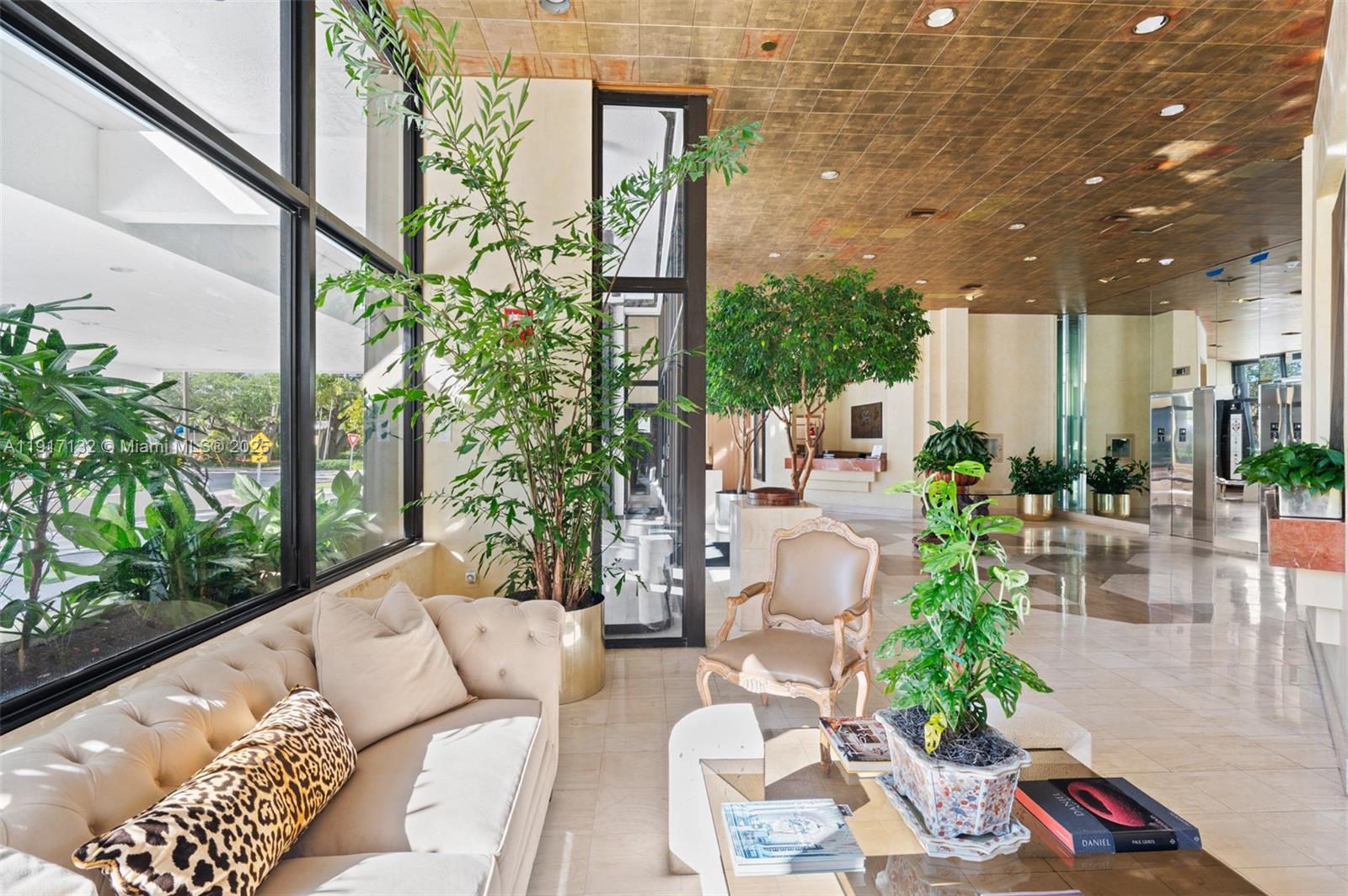 441 Valencia Ave # 1201