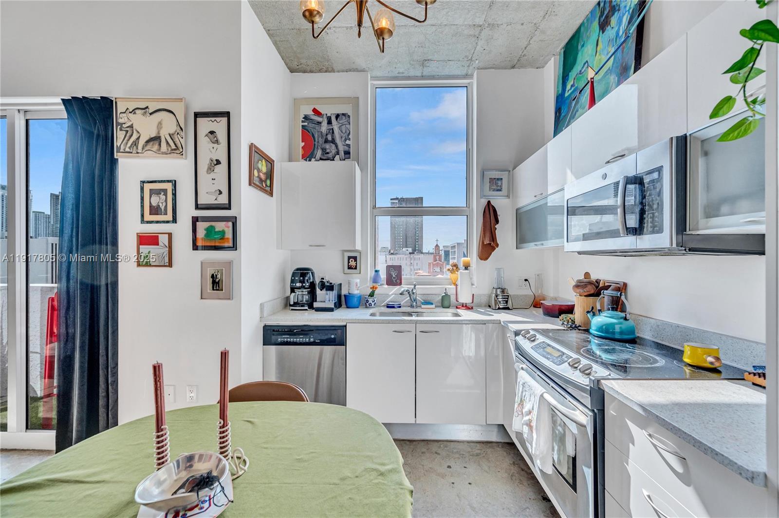 133 NE 2nd Ave # 919