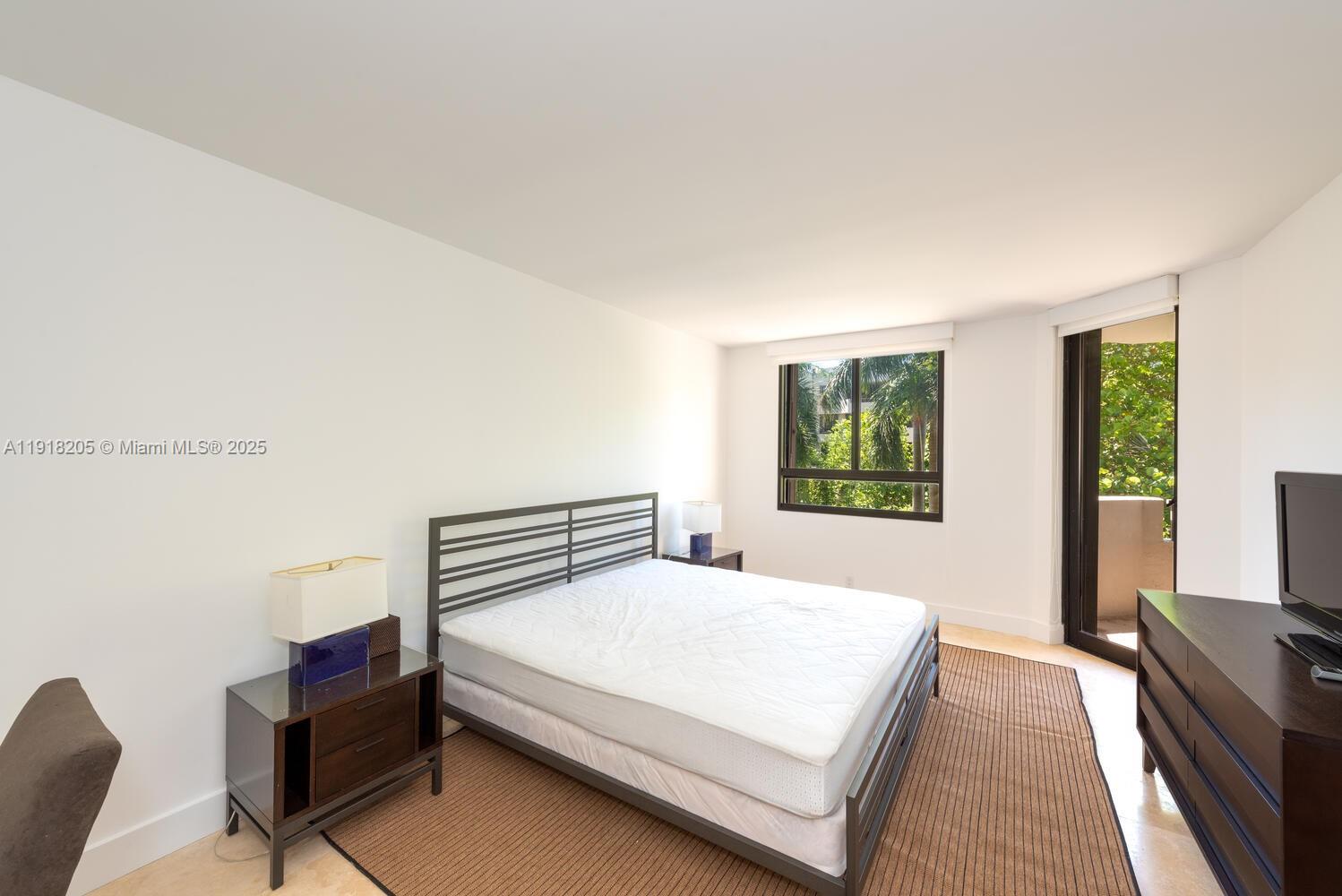 141 Crandon Blvd # 235