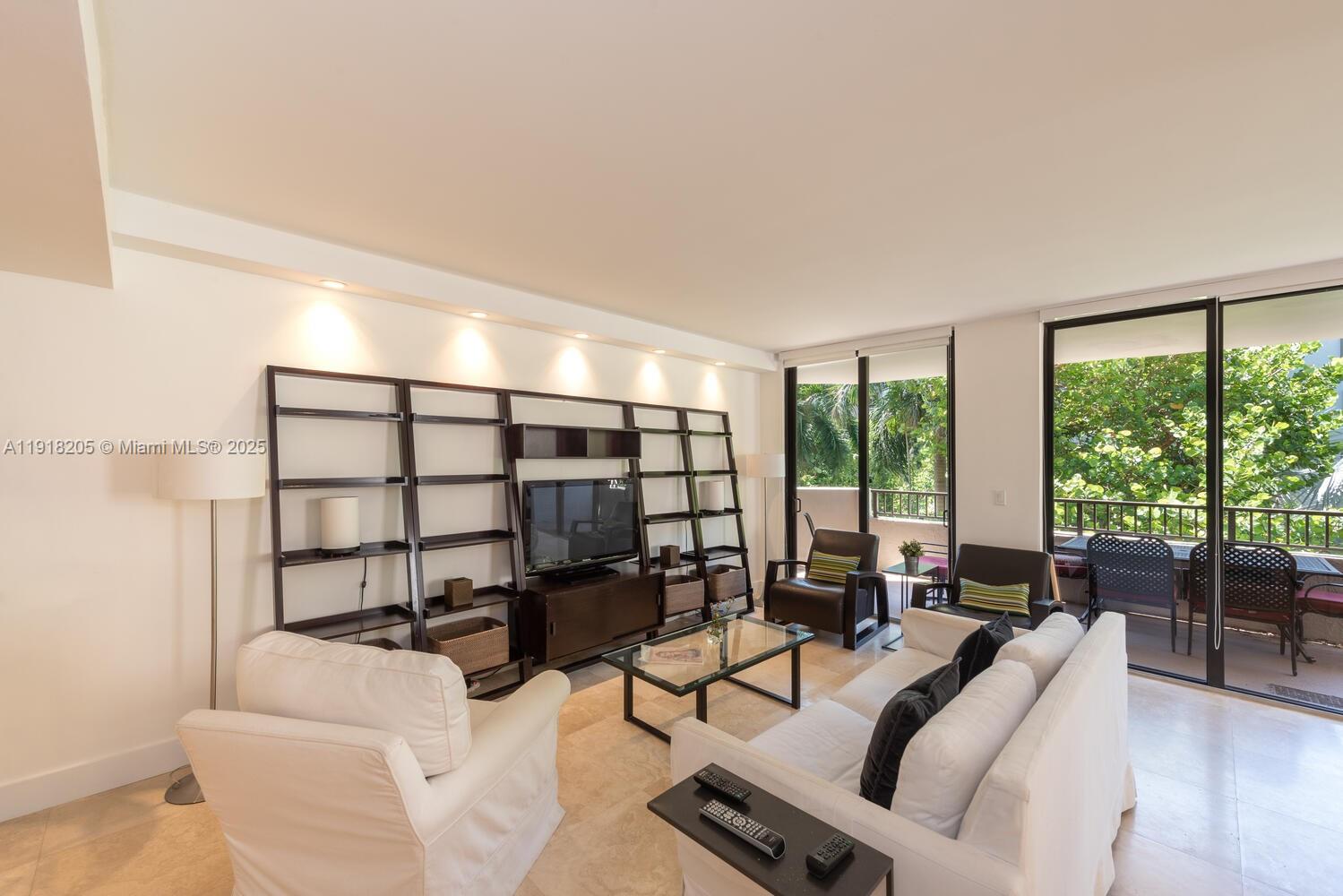 141 Crandon Blvd # 235