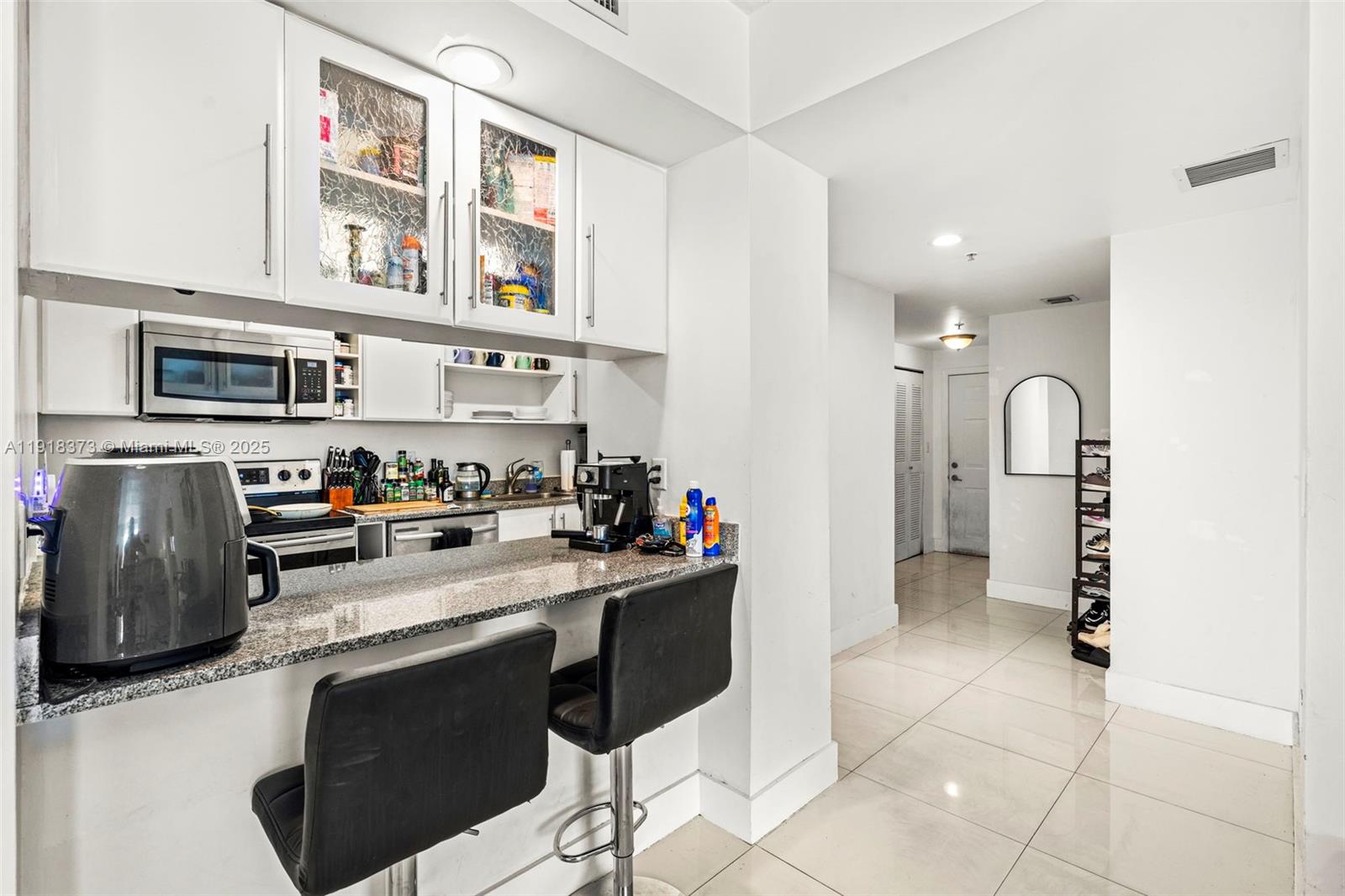 275 NE 18th St # 708