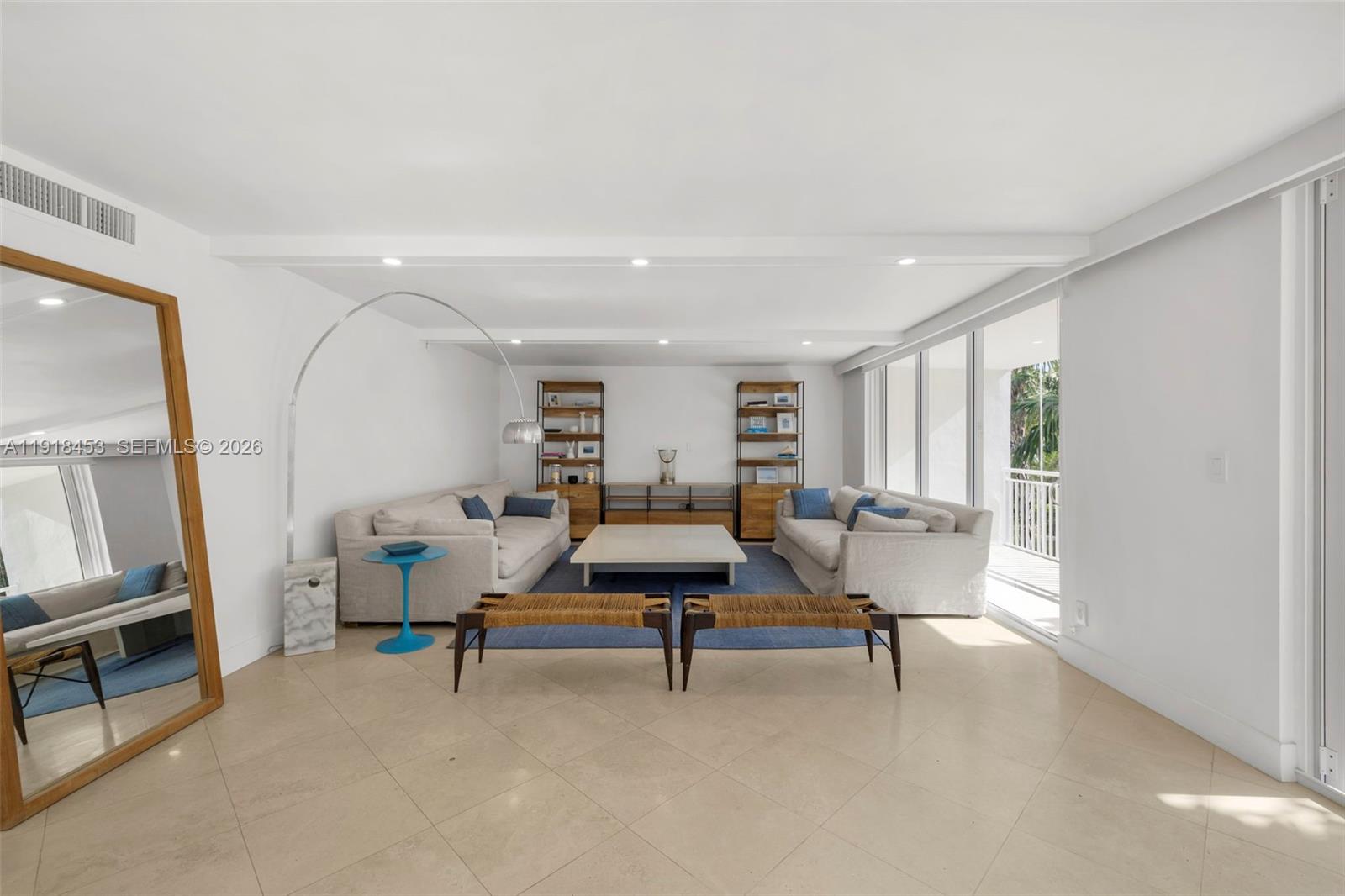 605 Ocean Dr # 2L