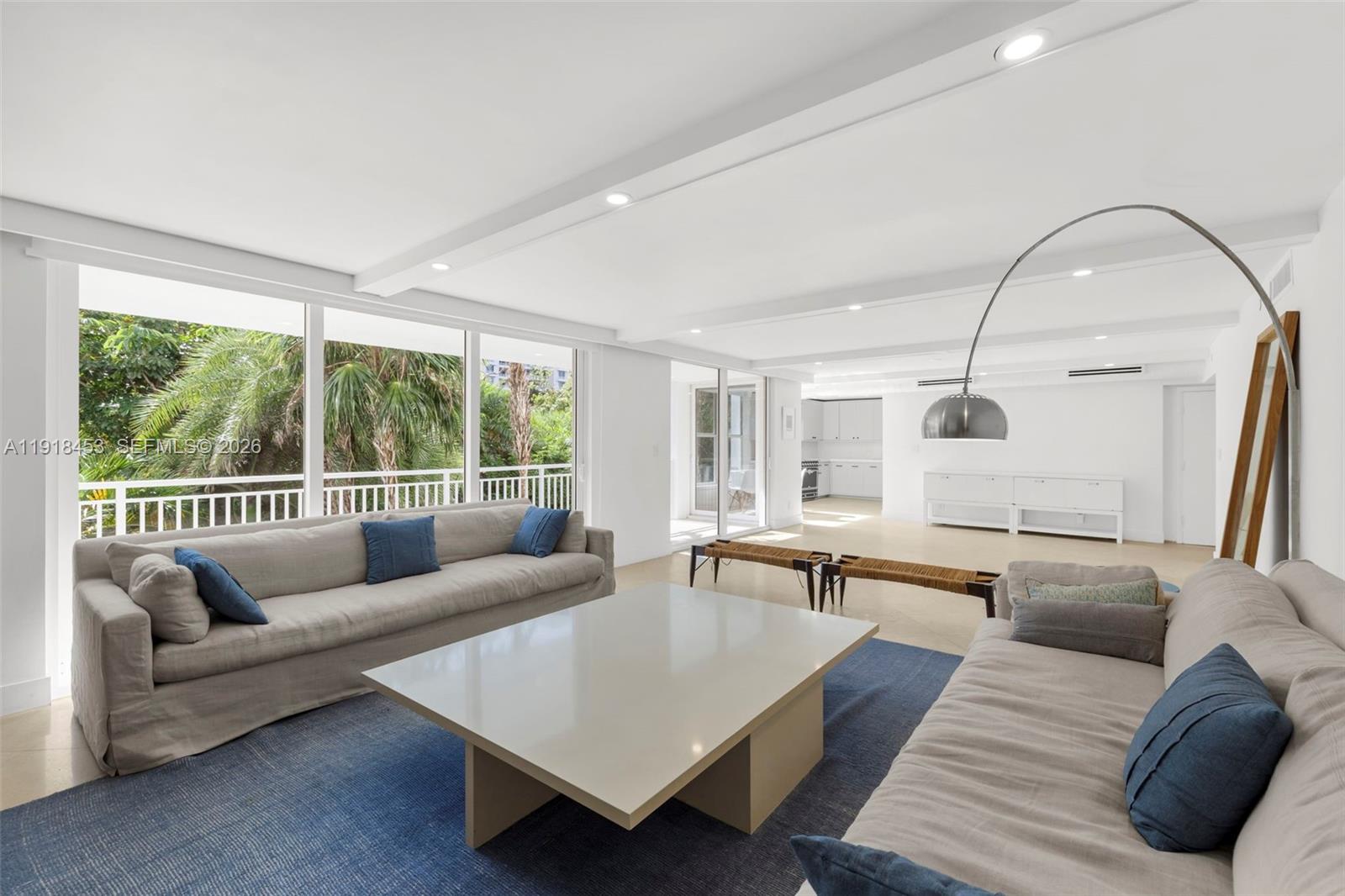 605 Ocean Dr # 2L