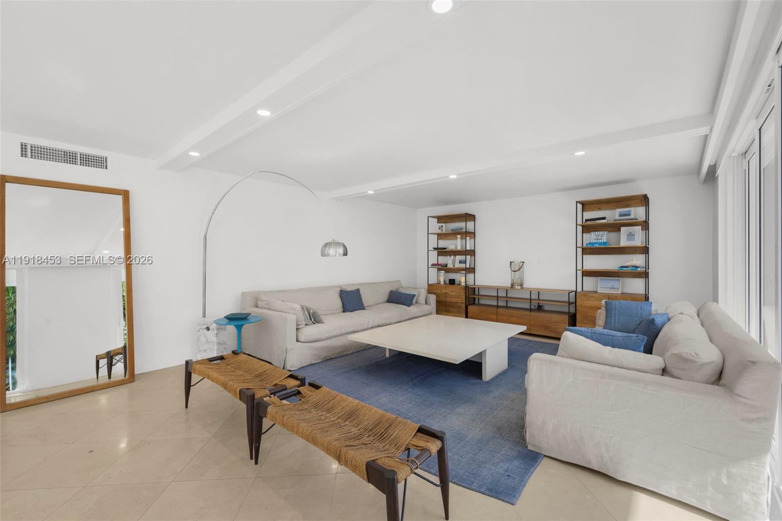 605 Ocean Dr # 2L