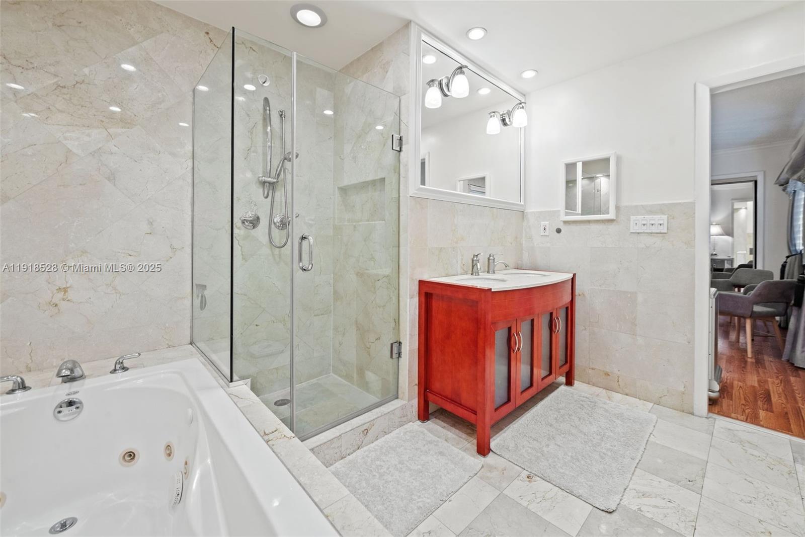 1211 Algeria Ave Unit: *