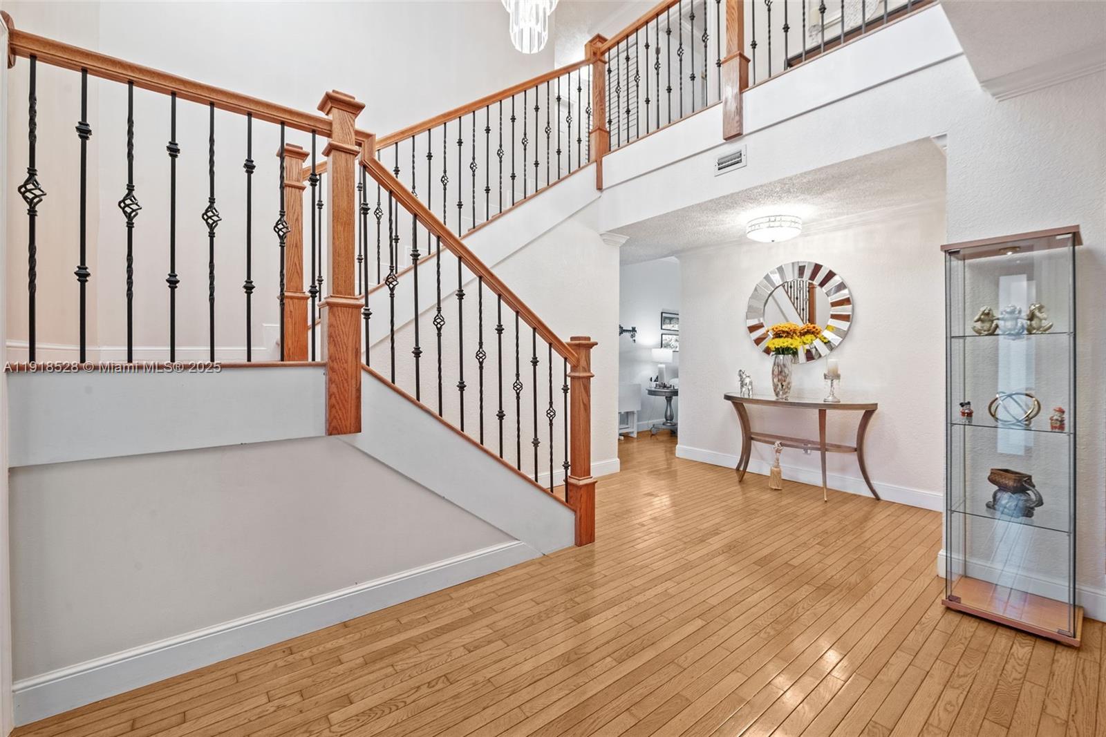 1211 Algeria Ave Unit: *