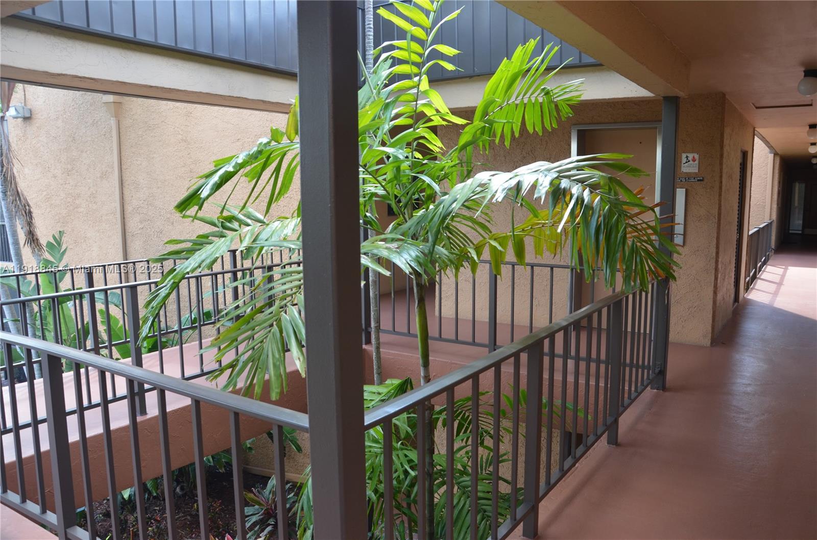 8851 N New River Canal Rd # 18E