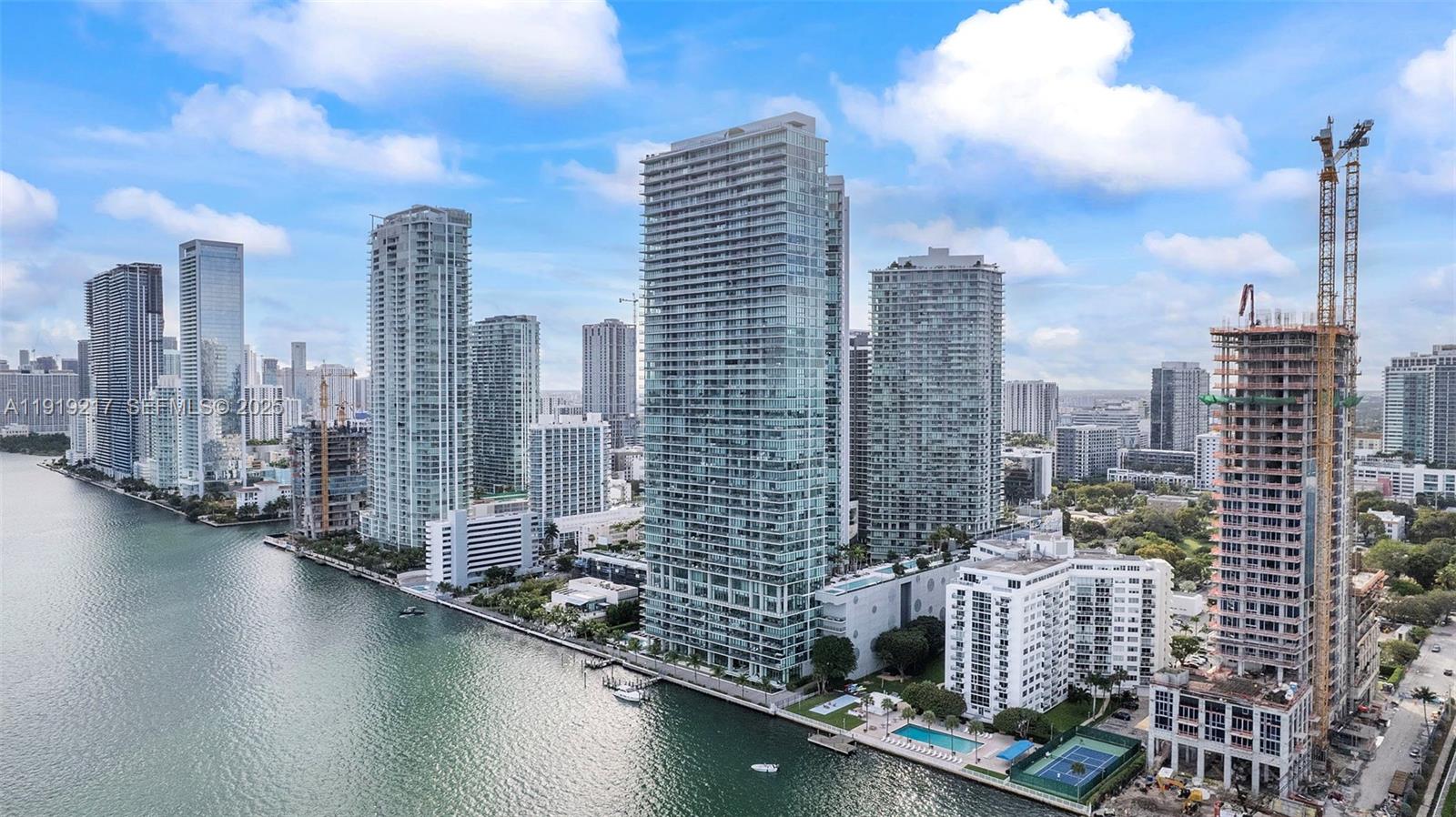 3131 NE 7th Ave # 4204