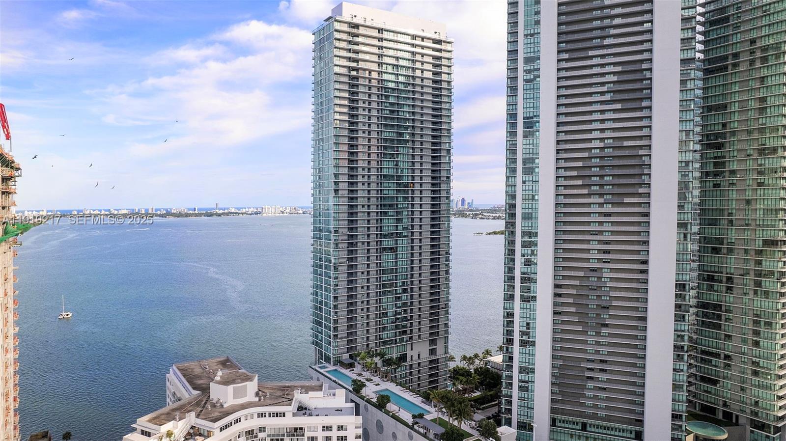 3131 NE 7th Ave # 4204