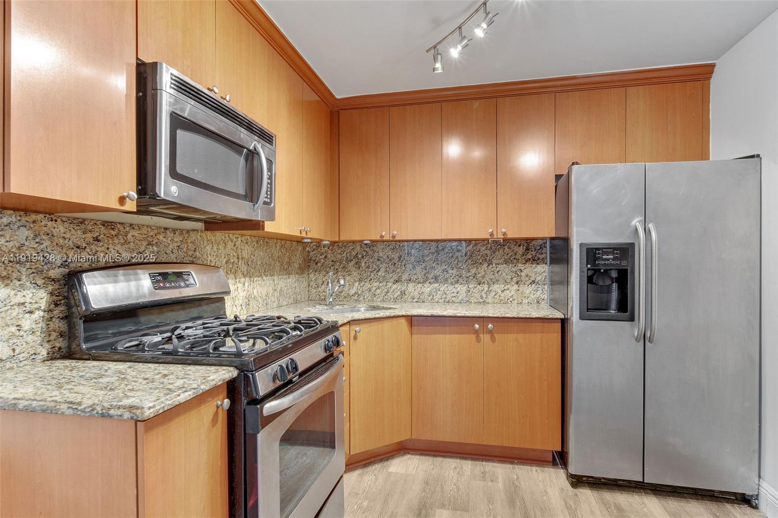 3245 Virginia St # 56