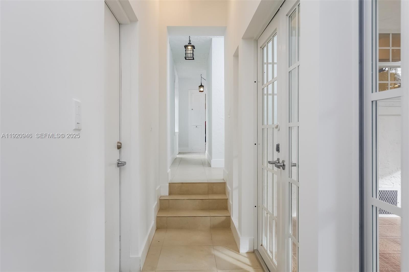 1916 Ferdinand St Unit: #