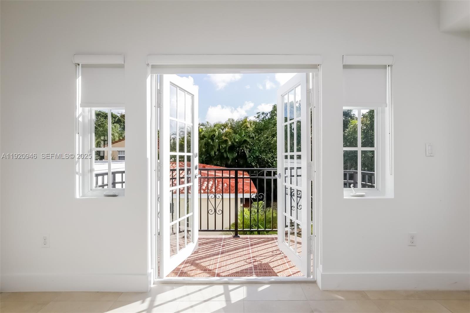 1916 Ferdinand St Unit: #