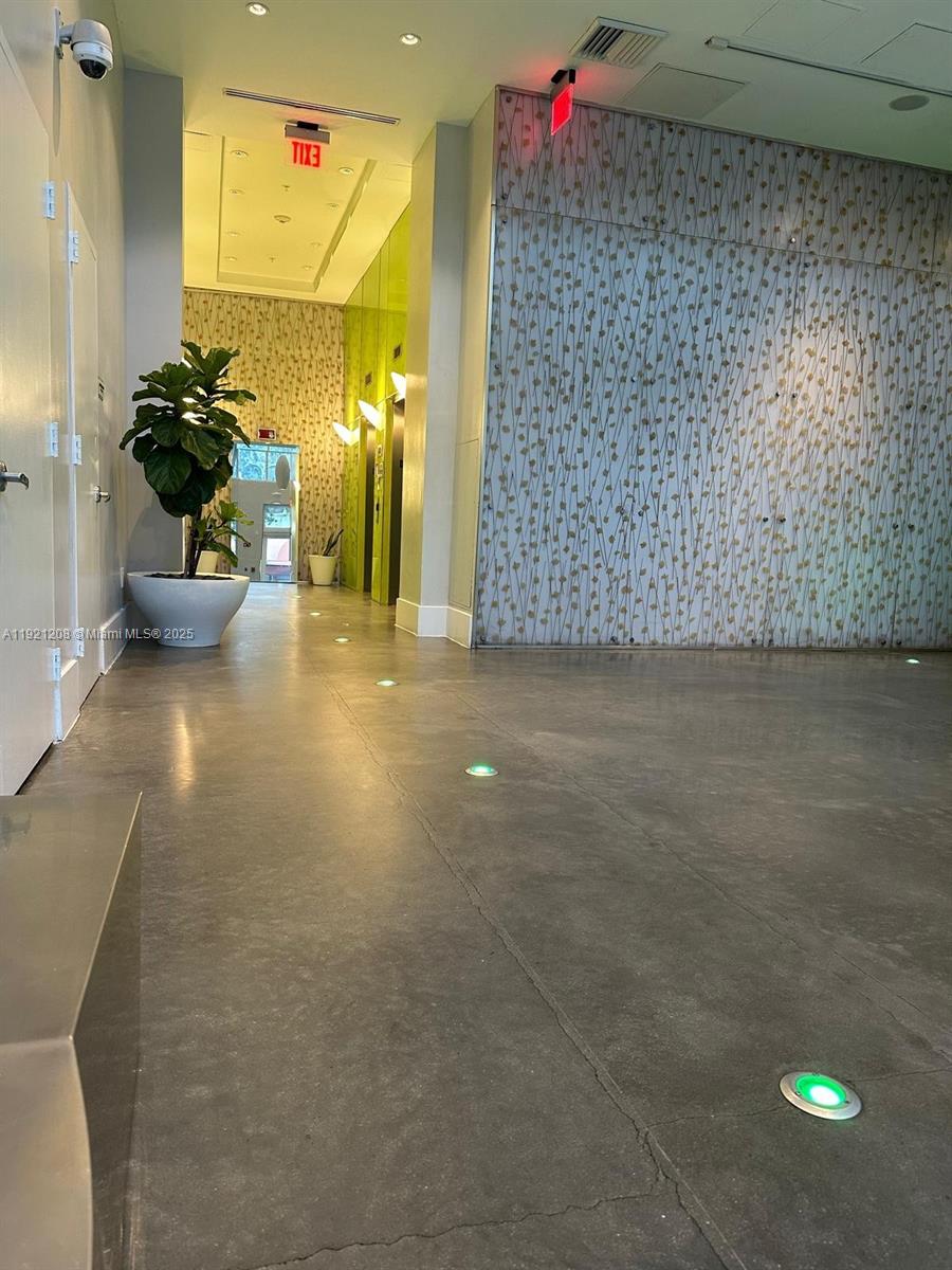 133 NE 2nd Ave # 715