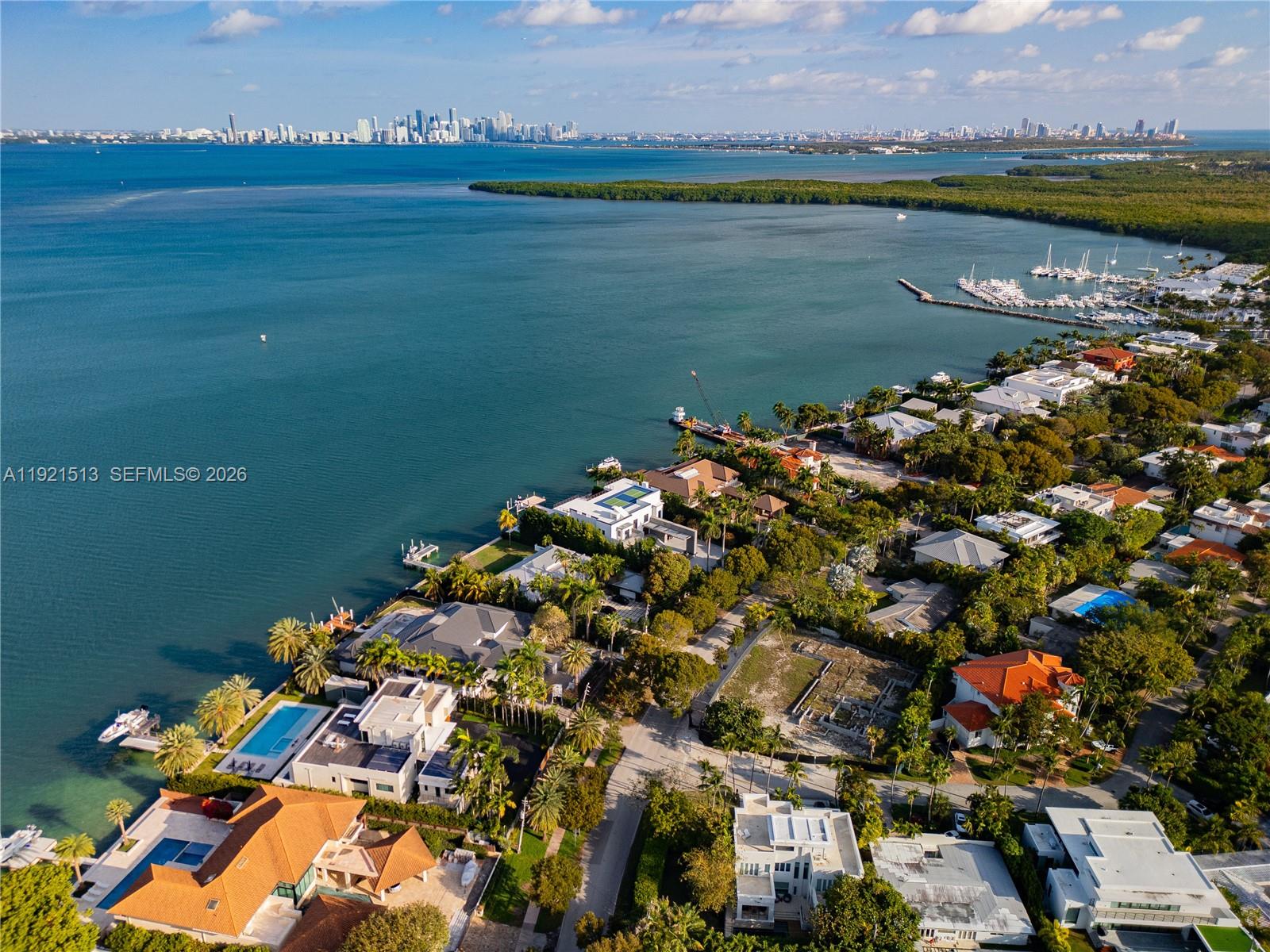 5 Harbor Pt