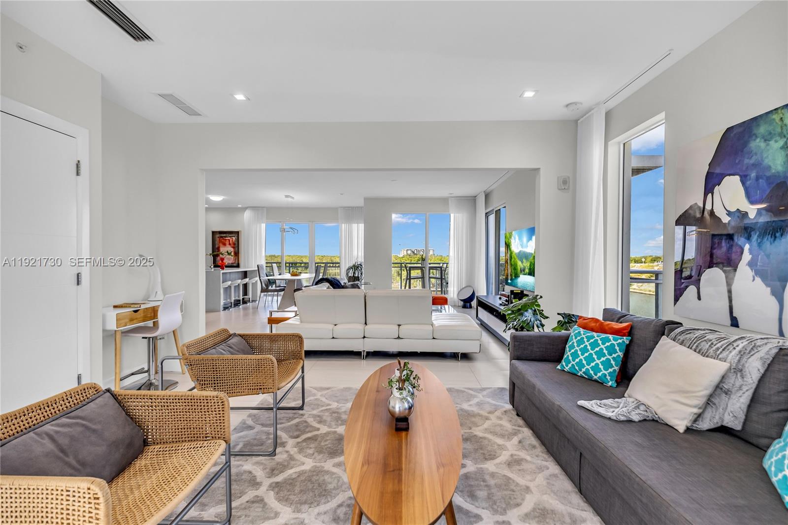 6100 N Ocean Dr # 3N