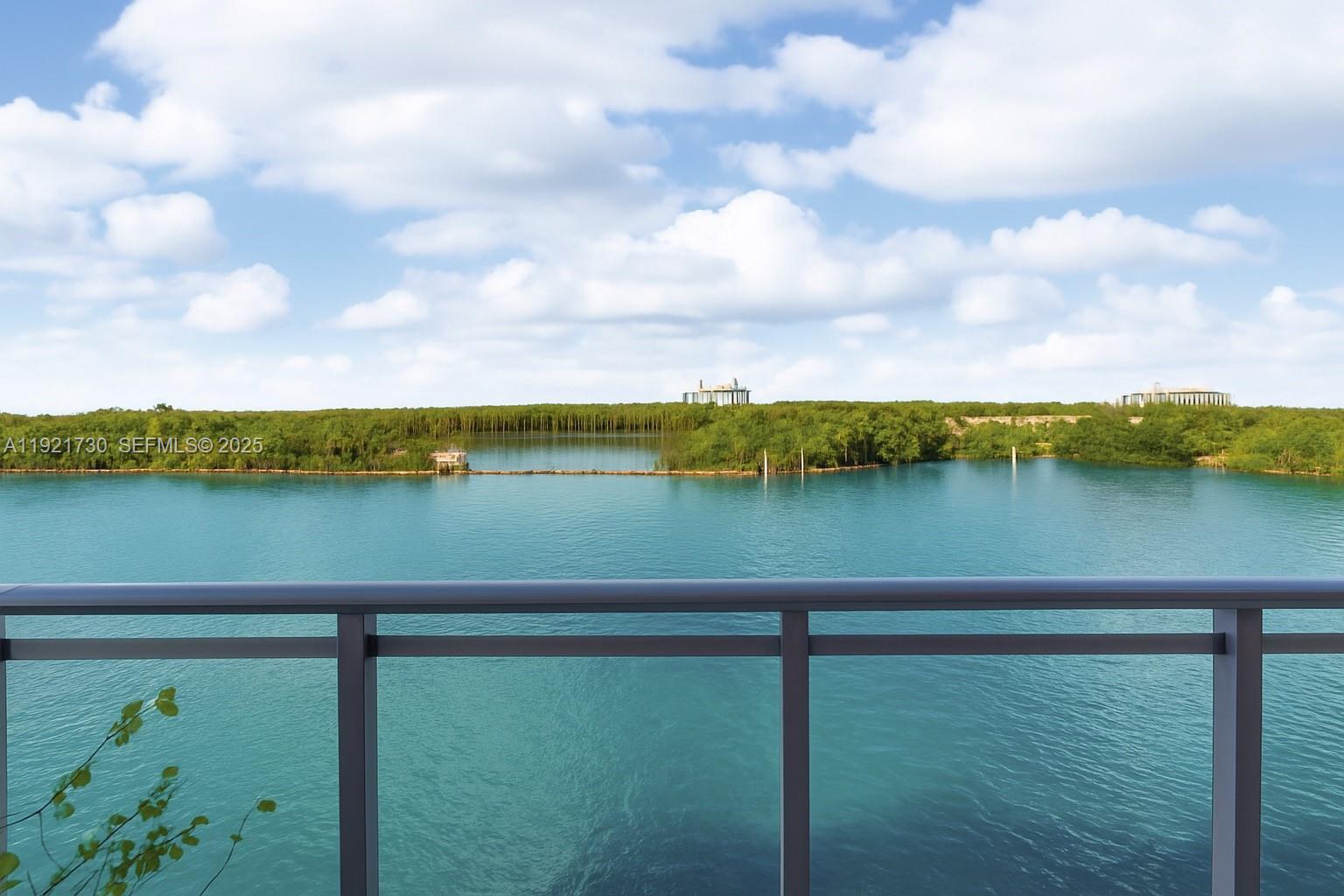 6100 N Ocean Dr # 3N